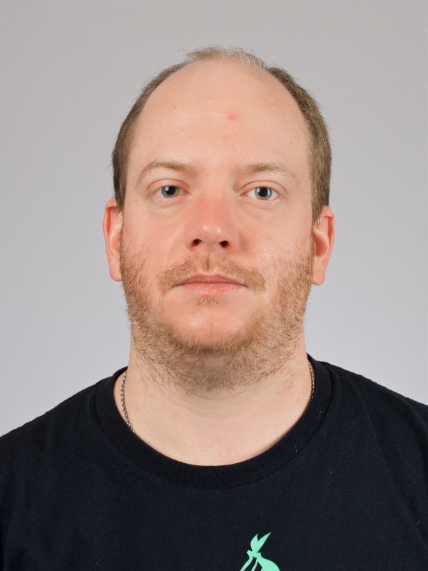 Dr. Damian Göldi